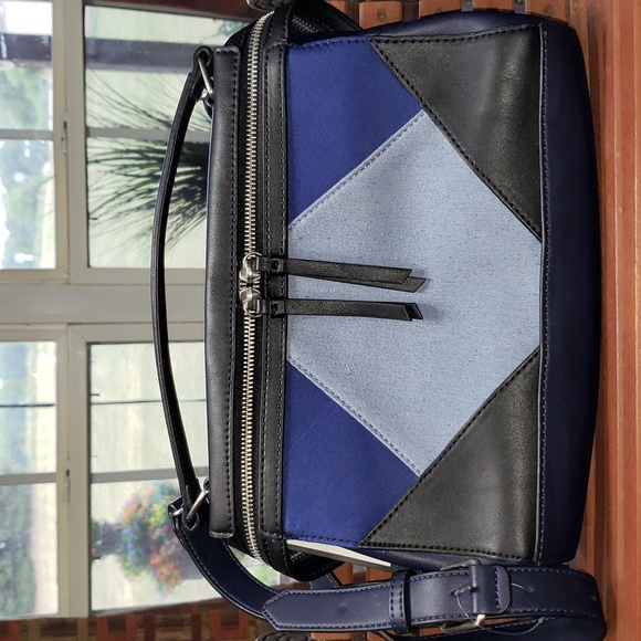 ๐ NEW NINE WEST ELENYA MULTI COLORBLOCK PATCHWORK BLUE & BLACK CROSSBODY BAG - Picture 12 of 16